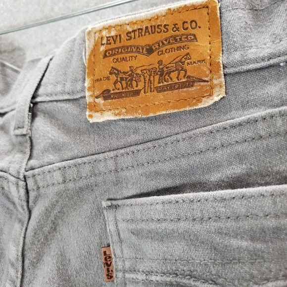 VINTAGE Levi's Men Jeans 36x29 Gray Denim Straight Relaxed Brown‎ Tab 80s 90s